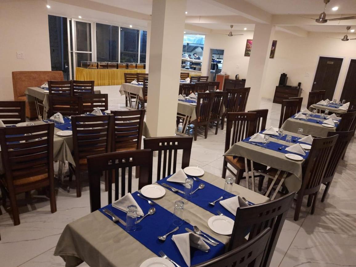 Amravati Resort Solan Zewnętrze zdjęcie
