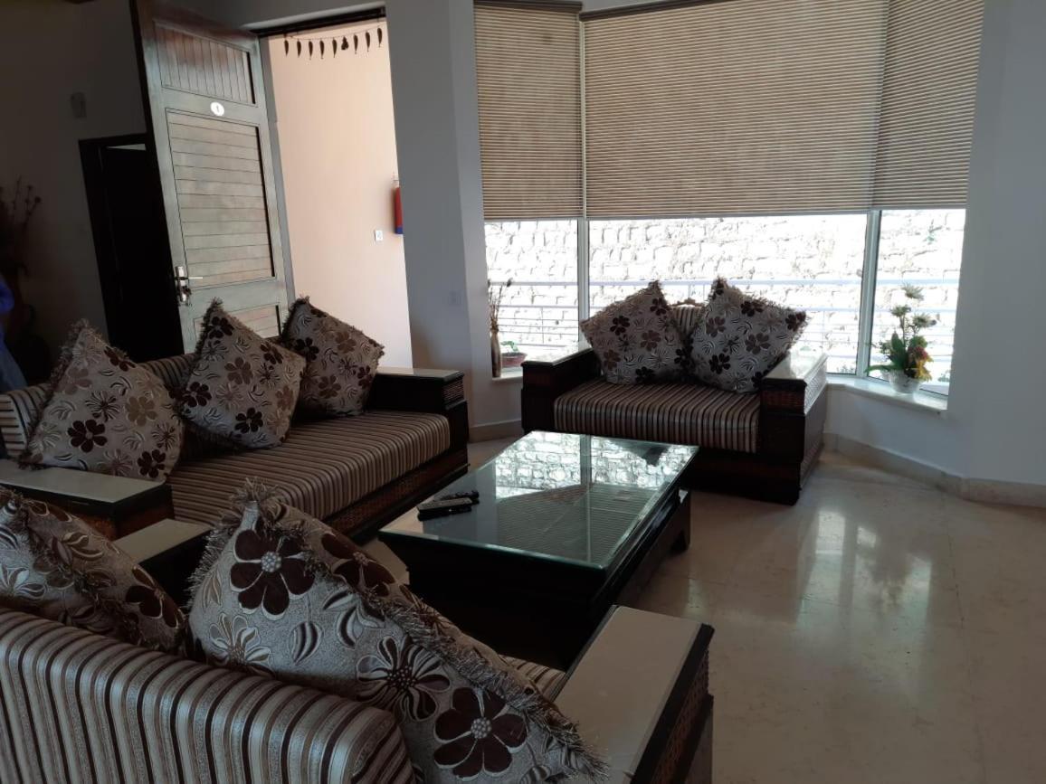 Amravati Resort Solan Zewnętrze zdjęcie