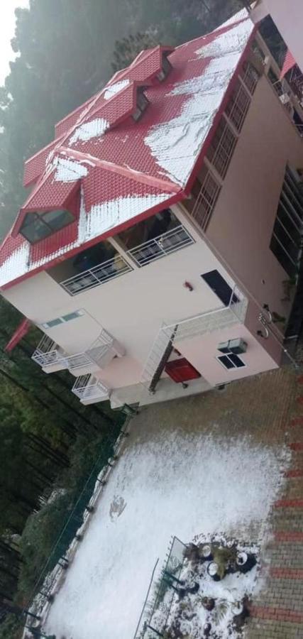 Amravati Resort Solan Zewnętrze zdjęcie